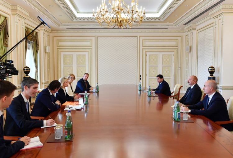 Azərbaycan Prezidenti İlham Əliyev ATƏT Parlament Assambleyasının prezidentini qəbul edib<font color='red'> - YENİLƏNİB</font><font color=red> - FOTOLAR</font>