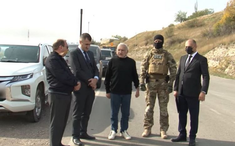 Xocalıda azərbaycanlılara qarşı soyqırımı törətmiş erməni terrorçu həbs olunub<font color=red> - VİDEO</font>