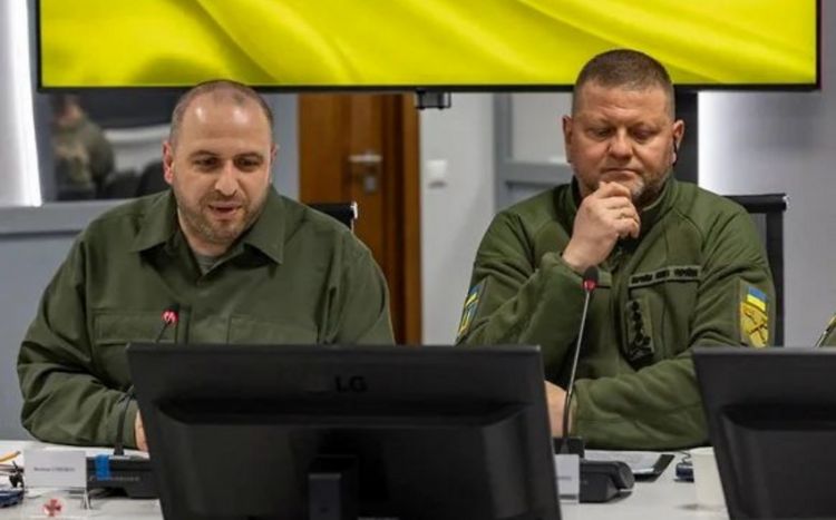 Ukrayna ordusunun baş komandanından etiraf: “Cəbhədə vəziyyət ağırdır”