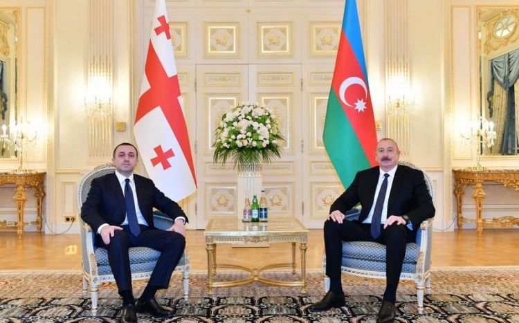 Azərbaycan Prezidenti İlham Əliyev Gürcüstanın Baş naziri İrakli Qaribaşvili ilə görüşüb<font color='red'> - YENİLƏNİB</font><font color=red> - FOTOLAR</font>