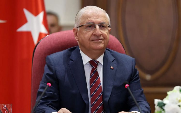 Türkiyə müdafiə naziri Azərbaycana səfərə gəlib