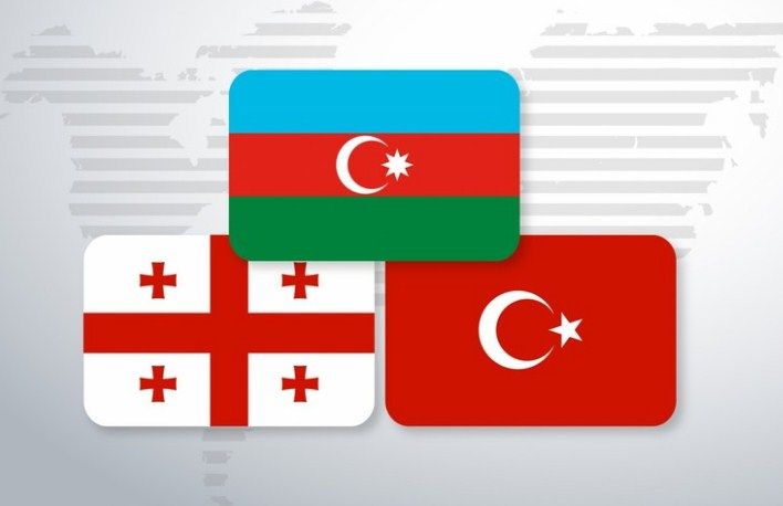 Bu gün Bakıda Azərbaycan, Türkiyə və Gürcüstan müdafiə nazirlərinin görüşü keçiriləcək