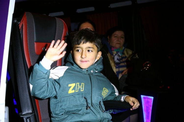 Laçının daha 63 sakini doğma yurda yola salınıb<font color=red> - FOTOLAR</font>