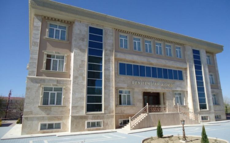 Naxçıvan Penitensiar Xidmətinin sabiq rəisinin cinayət işi üzrə zərərçəkmişlər dindirilib