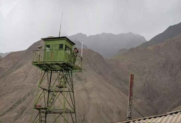 Qırğızıstan və Tacikistan sərhəd xəttinin daha 24 kilometrini razılaşdırıb