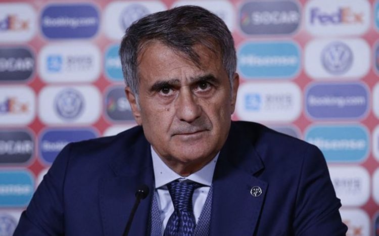 Şenol Günəş: "Azərbaycan millisində işləməkdən qürur duyaram"