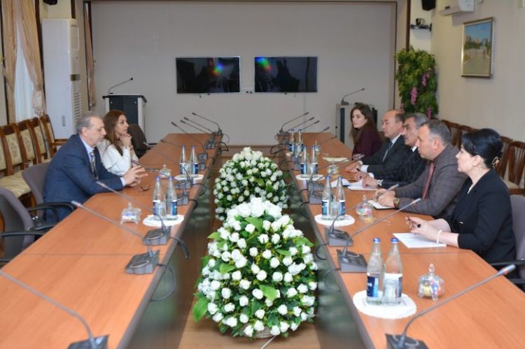 Xəzər Universitetinin əməkdaşları Naxçıvan Dövlət Universitetində olublar<font color=red> - FOTOLAR</font>