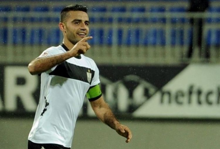 "Neftçi"nin sabiq futbolçusu: Derbinin favoriti “Qarabağ”dır