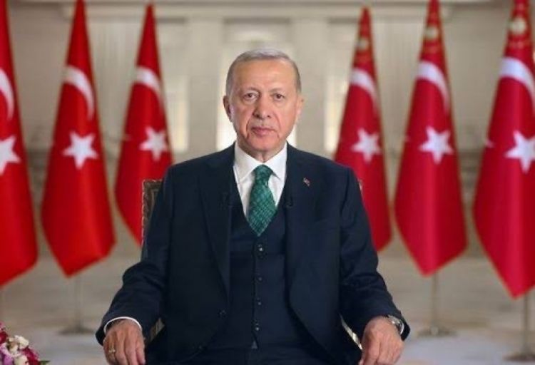 CHP-nin sabiq sədri Türkiyə Prezidentinə təzminat ödəyəcək