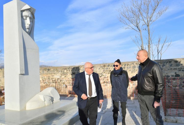 Prezident İlham Əliyev və birinci xanım Mehriban Əliyeva Ağdamda “İmarət” Kompleksində aparılan təmir-bərpa işləri ilə tanış olublar<font color=red> - FOTOLAR</font>