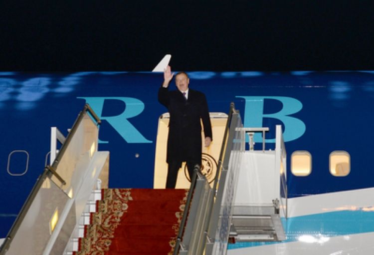 Prezident İlham Əliyevin Sankt-Peterburq şəhərinə işgüzar səfəri başa çatıb