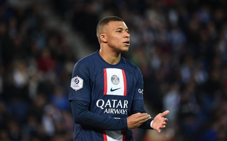 KİV: Mbappe PSJ ilə müqavilə müddətini uzatmır, "Real"a keçir