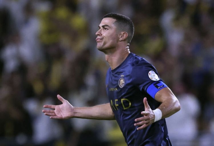 Ronaldo “Maradona” mükafatını alacaq