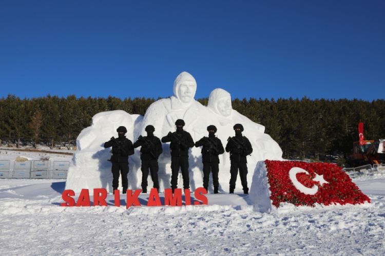 Türkiyədə Sarıqamış şəhidlərinin xatirəsi anılır