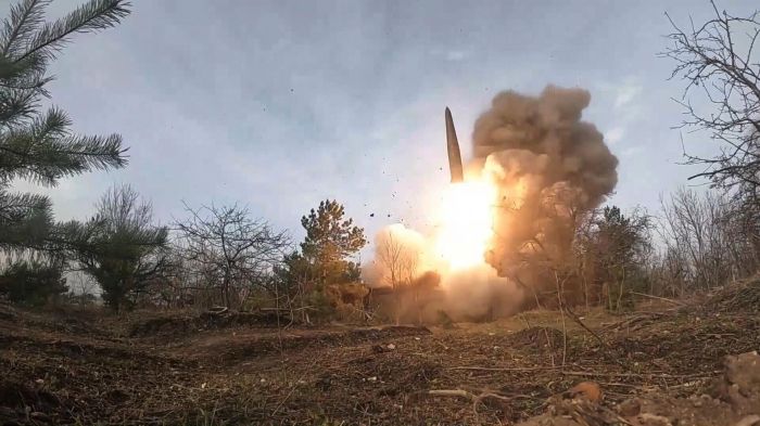 Lukaşenko: Belarus öz raket istehsalını yaradıb