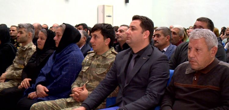 Babəkdə  20 Yanvar şəhidlərinin xatirəsi yad edilib<font color=red> - FOTOLAR</font>