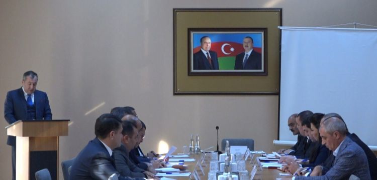 Sahibkarların iştirakı ilə tədbir keçirilib<font color=red> - FOTOLAR</font>
