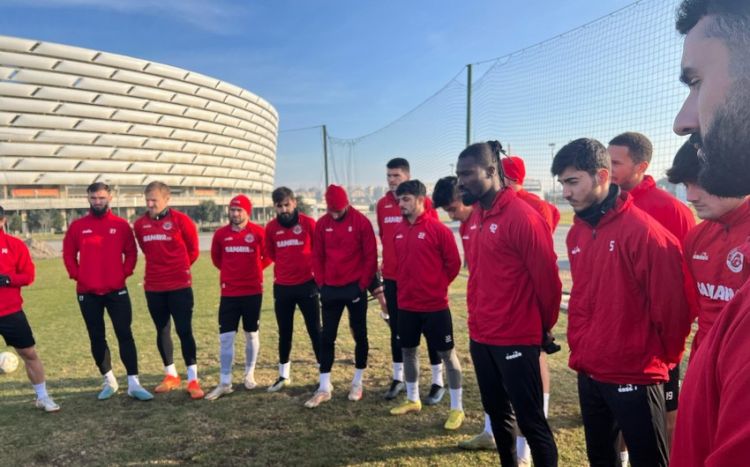 “Araz-Naxçıvan” klubu daha bir futbolçusunu icarəyə verib