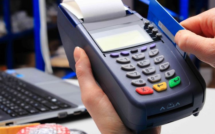 Azərbaycanda ödəniş və elektron pul təşkilatları kredit verə biləcək