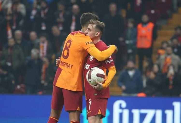 Türkiyə Superliqası : “Qalatasaray” qələbə sayəsində liderlə xallarını bərabərləşdirib