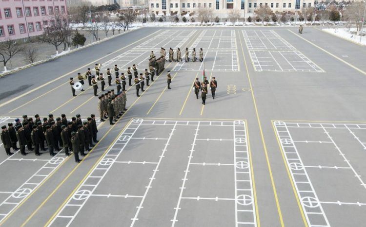 Əlahiddə Ümumqoşun Orduda hərbi qulluqçu kurslarının növbəti buraxılışı olub<font color=red> - VİDEO</font>