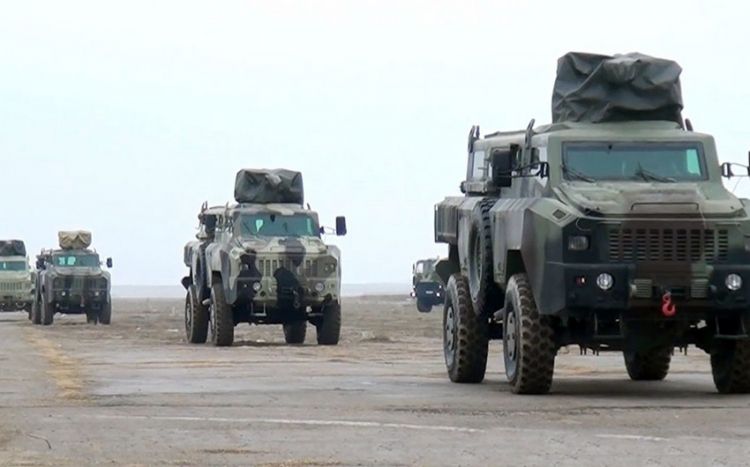 Azərbaycan Ordusunun komando bölmələrinin məşqləri başlayıb<font color=red> - VİDEO</font>