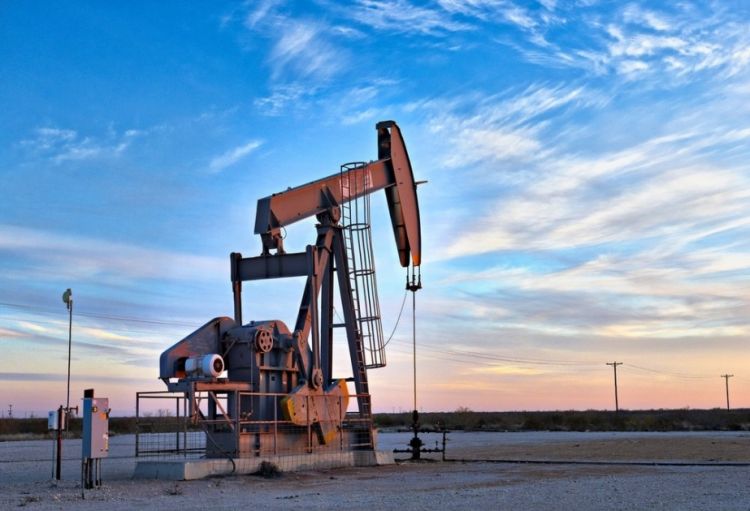 Azərbaycan neftinin qiyməti 84 dolları ötüb