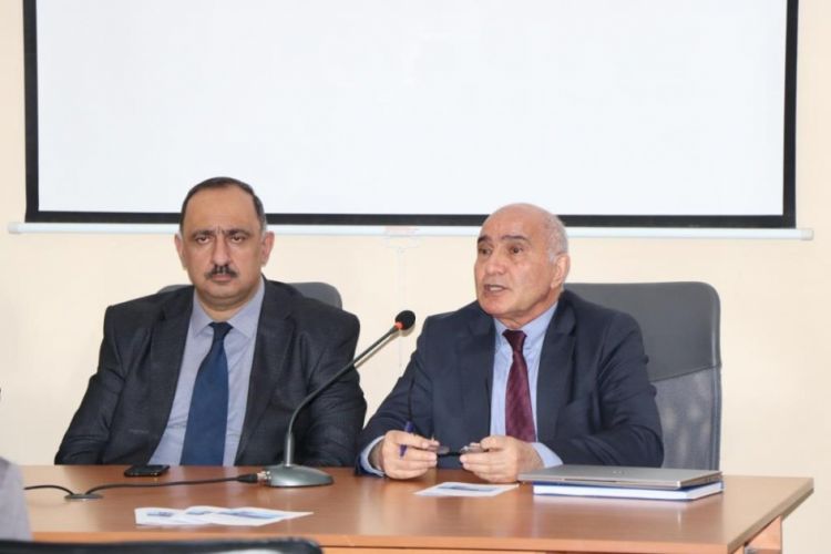 Naxçıvan Muxtar Respublikasının 100 illiyinə həsr olunmuş elmi konfrans keçirilib<font color=red> - FOTOLAR</font>