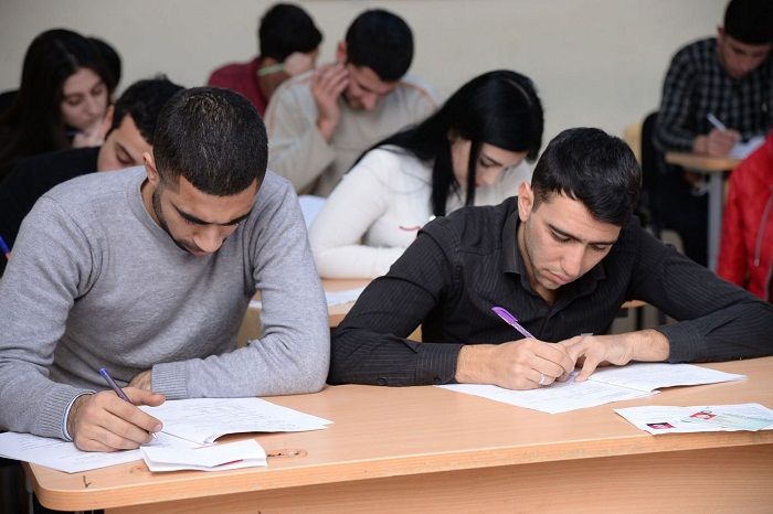 Naxçıvanda bu gün 497 nəfər bakalavr magistraturaya imtahan verib