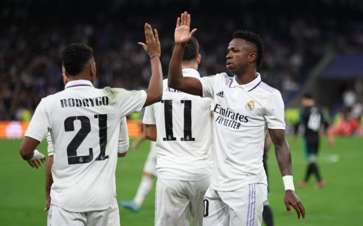 “Real” klubunun braziliyalı futbolçuları yubiley oyunlarını keçiriblər