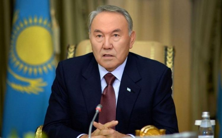 Nursultan Nazarbayev Prezident İlham Əliyevi təbrik edib