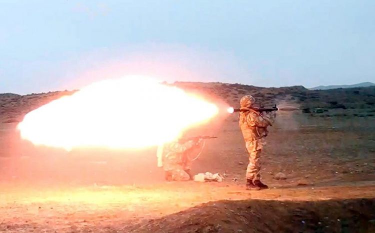 Müdafiə Nazirliyi həftəlik icmalını təqdim edib<font color=red> - VİDEO</font>