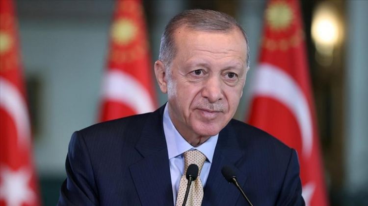 Ərdoğan: KAAN təyyarəsinin uğurla səmaya qalxması Türkiyə müdafiə sənayesinin qürur mənbəyidir