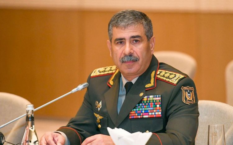 Zakir Həsənov müşavirə keçirib, bölmələrin döyüş hazırlığının yüksəldilməsini tapşırıb