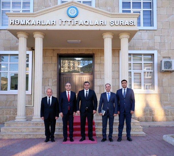 Naxçıvan Muxtar Respublikası Həmkarlar İttifaqları Şurasının sədri Türkiyənin baş konsulu ilə görüşüb<font color=red> - FOTOLAR</font>