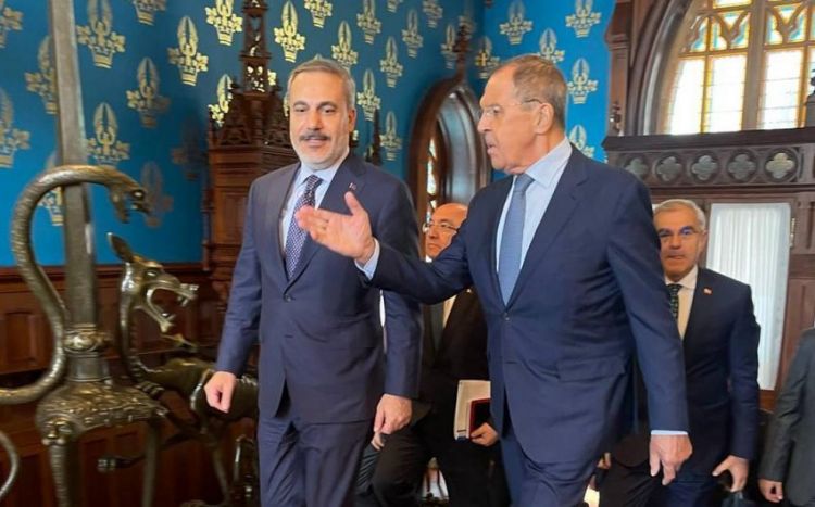 Hakan Fidan rusiyalı həmkarı ilə görüşüb