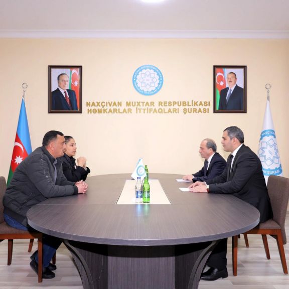 Naxçıvan Muxtar Respublikası Həmkarlar İttifaqları Şurası daha bir şəhid ailəsinə dəstək göstərib<font color=red> - FOTOLAR</font>