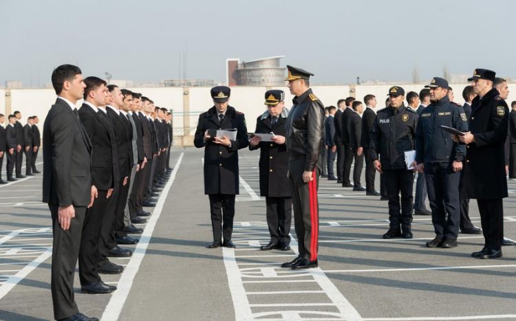 Daxili işlər naziri xidmətə qəbulla bağlı növbəti sıra baxışı keçirib<font color=red> - VİDEO</font>