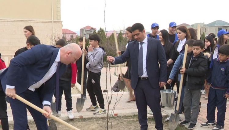 Naxçıvanda “Yaşıl məktəb” layihəsinə start verilib<font color=red> - VİDEO</font>