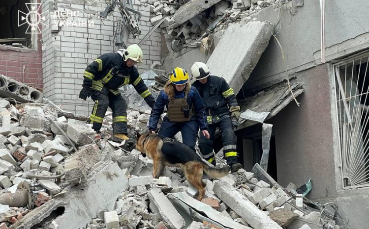 Rusiyanın Çerniqova hücumu nəticəsində ölənlərin sayı 18-ə çatıb, 77 nəfər yaralanıb