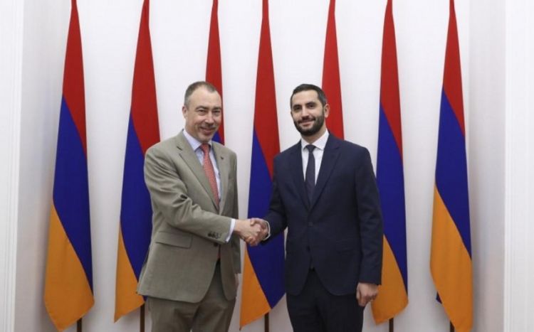 Avropa İttifaqının xüsusi nümayəndəsi İrəvanda regional vəziyyəti müzakirə edib