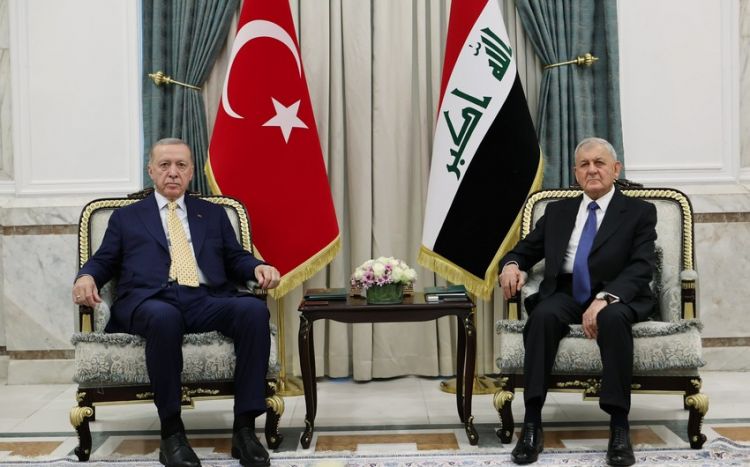 Türkiyə və İraq prezidentləri “İnkişaf Yolu”na dair müqavilə imzalayıblar