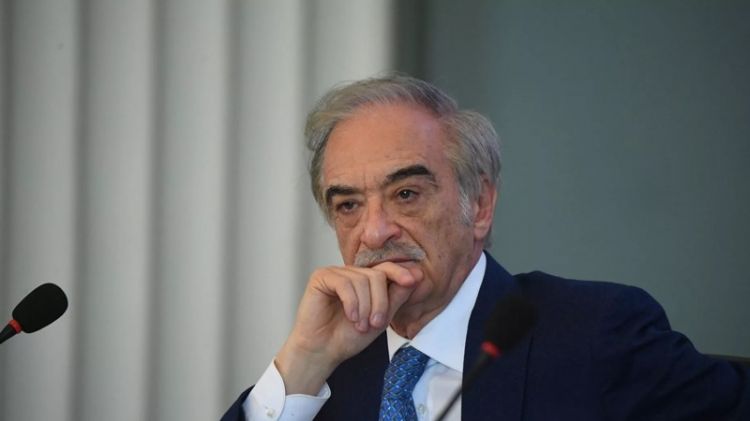 MSK: Polad Bülbüloğluna deputatlığa namizədlik üçün imza vərəqələri təqdim edilib