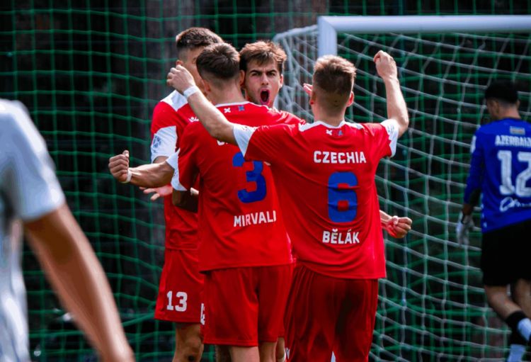 Dünya çempionatı: Azərbaycan minifutbol millisi pley-off mərhələsinə vəsiqə qazanıb