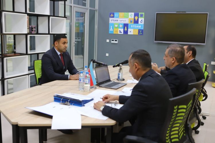 Naxçıvanda bəzi təhsil müəssisələrində direktor vəzifəsi üçün müsahibə mərhələsi yekunlaşıb<font color=red> - FOTOLAR</font>