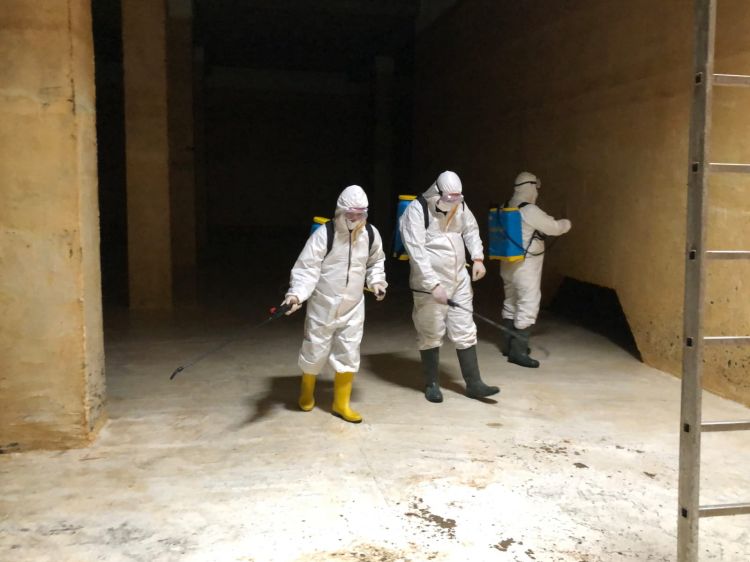 Naxçıvanda su anbarları çöküntülərdən təmizlənir<font color=red> - FOTOLAR</font>