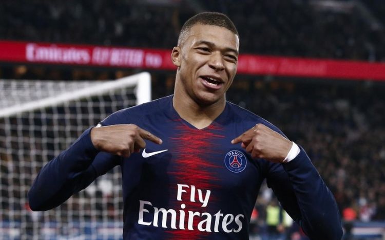 Kilian Mbappe XXI əsrdə PSJ-nin ən yaxşı futbolçusu seçilib