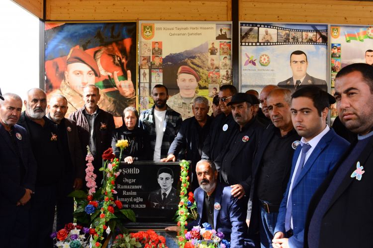 Vətən müharibəsi şəhidi Rasim Ramazanovun xatirəsi anılıb <font color=red> - FOTOLAR</font>