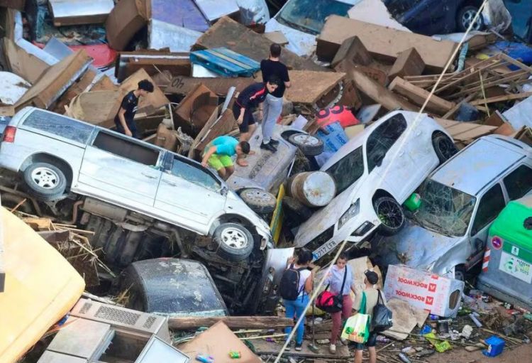 İspaniyada təbii fəlakətin qurbanlarının sayının artmasının səbəbləri məlum olub
