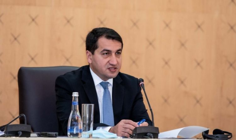 Hikmət Hacıyev: Azərbaycan və Ermənistan dekabrda sülh müqaviləsi mətninin müzakirəsinə qayıdacaqlar